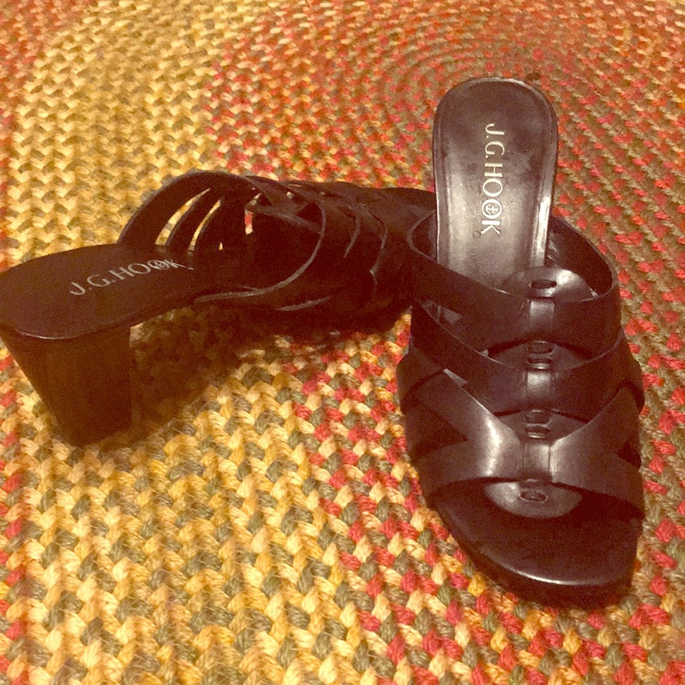 Black heeled sandals